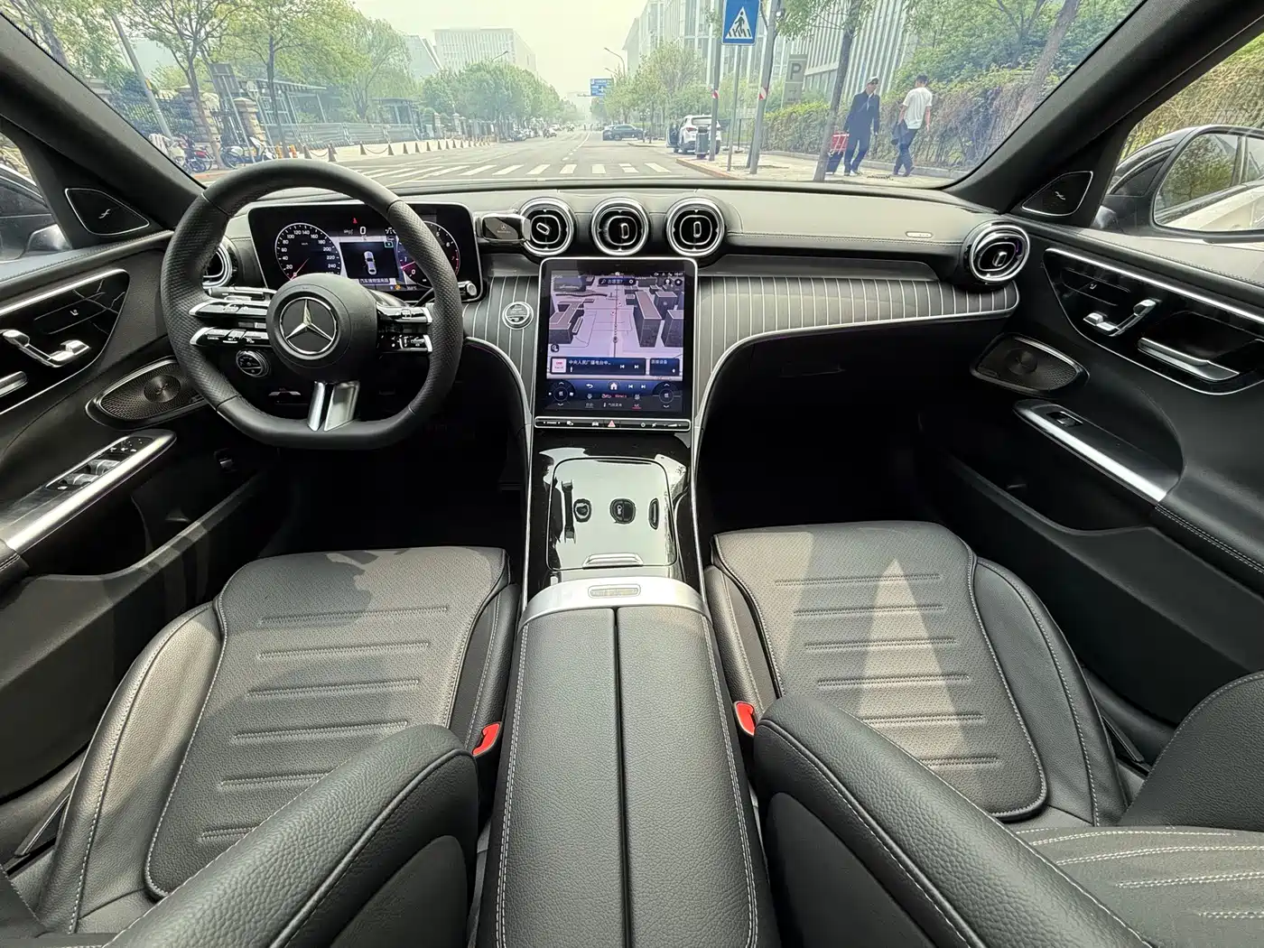 Mercedes-Benz C-Class 2023 Facelift C 260 L Night Sport Edition фото 21