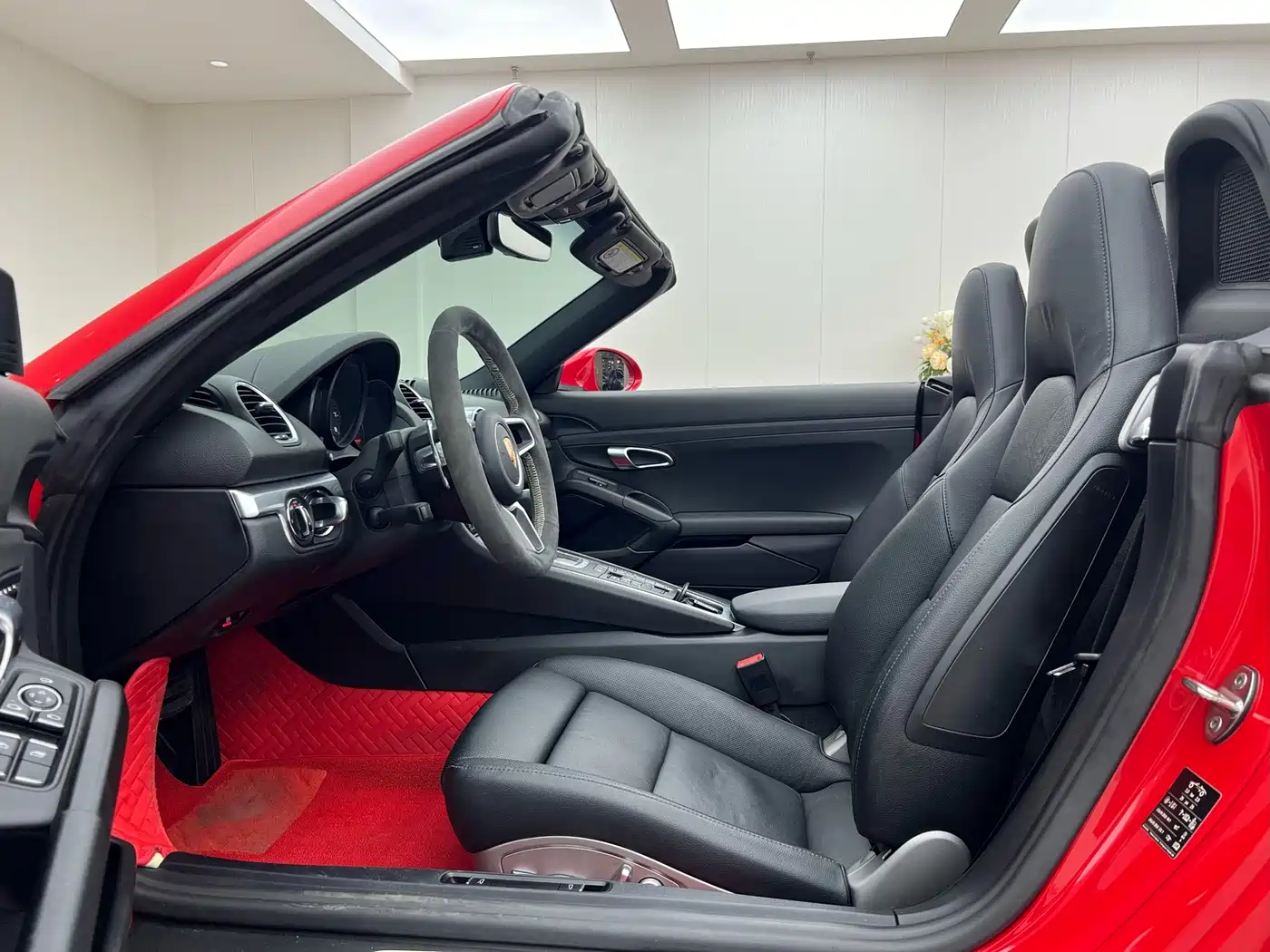Porsche 718 2018 Boxster 2.0T фото 8
