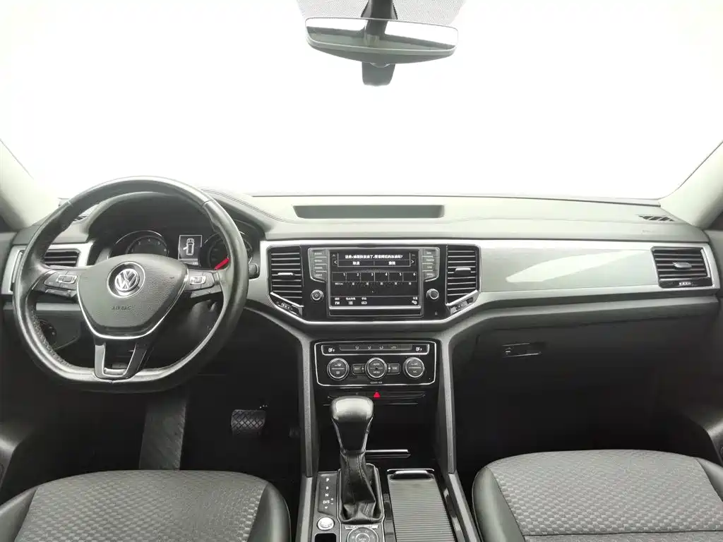 Фото 5 - Volkswagen Teramont