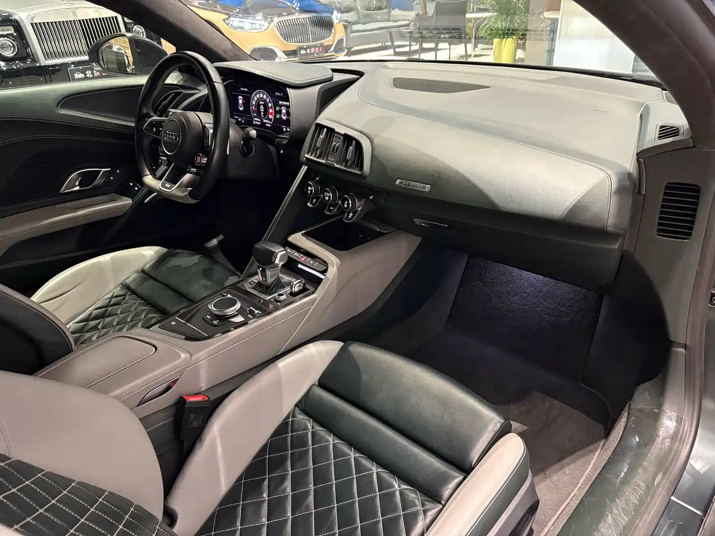 Audi R8 2018 2016 V10 Coupe Performance