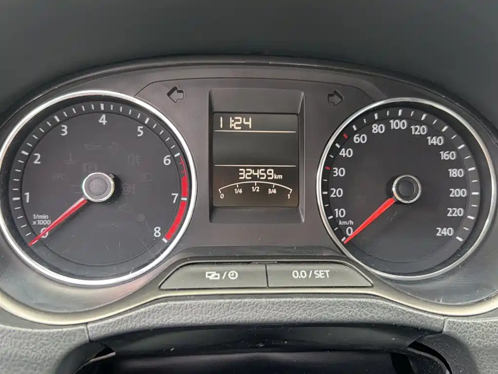 Volkswagen Polo 2018 1.5L Auto Comfort фото 8