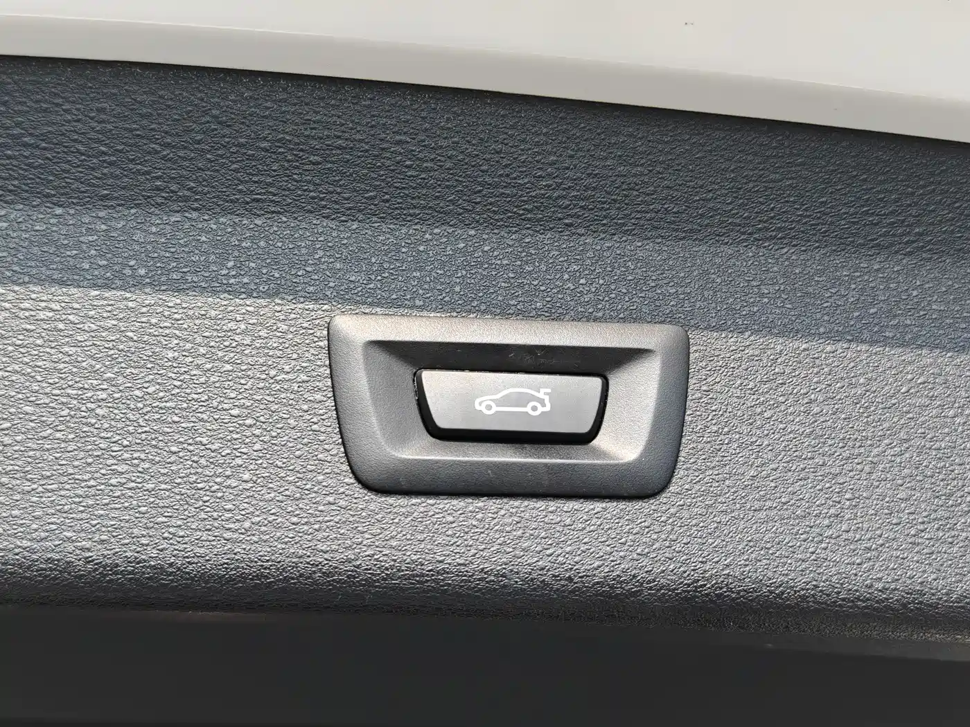 BMW X1 2022 sDrive20Li Fashion фото 12