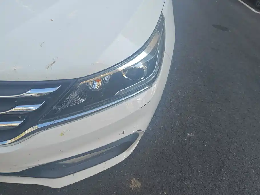 Baojun 310W 2018 2017 1.5L Manual Fashion China VI