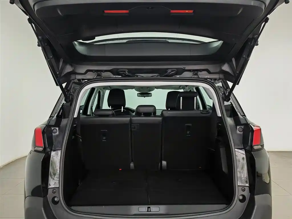Peugeot 5008 2017 350THP 7-seat Elite Edition фото 16