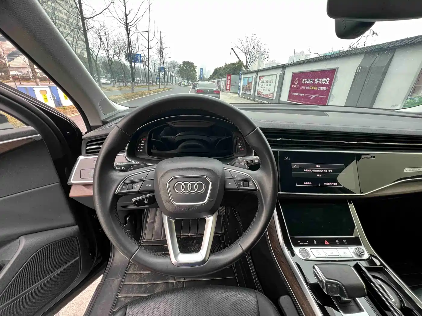Audi Q7 2023 55 TFSI quattro S line Sport фото 8