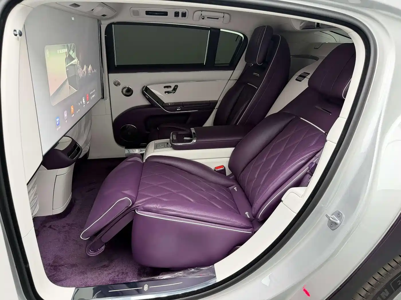 Zunjie S800 2026 2025 Pure Electric Starlight Executive 4-seater