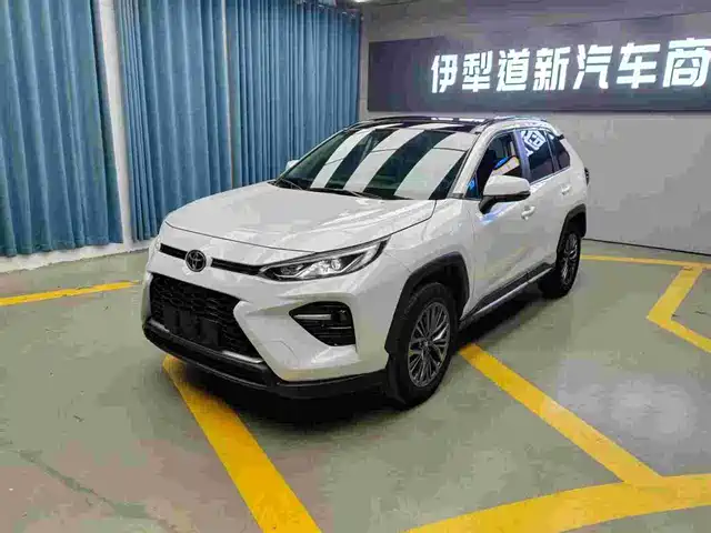 TOYOTA WILANDA 2023