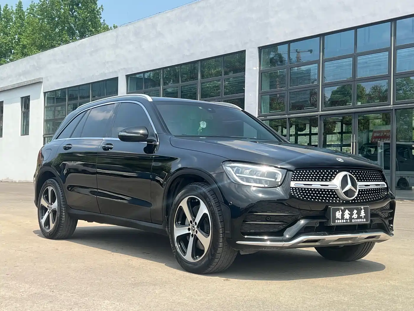 Mercedes-Benz GLC 2022 Facelift III GLC 260 L 4MATIC Dynamic фото 2