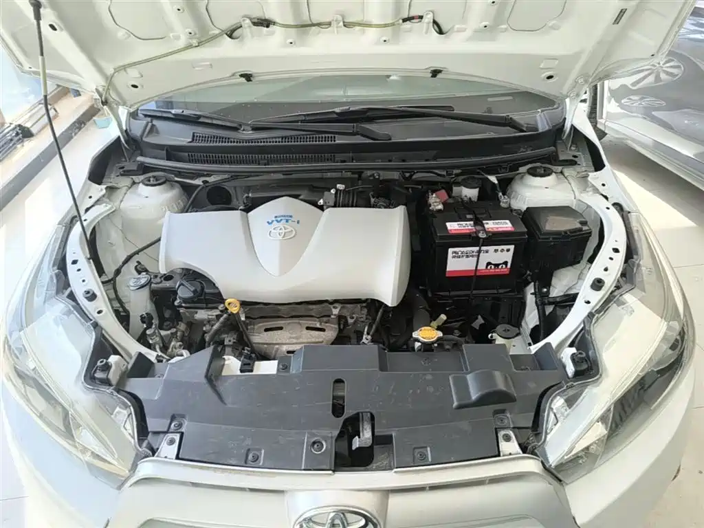 Toyota YARiS L Zhi Xuan 2015 1.5E Auto Charming Edition фото 20