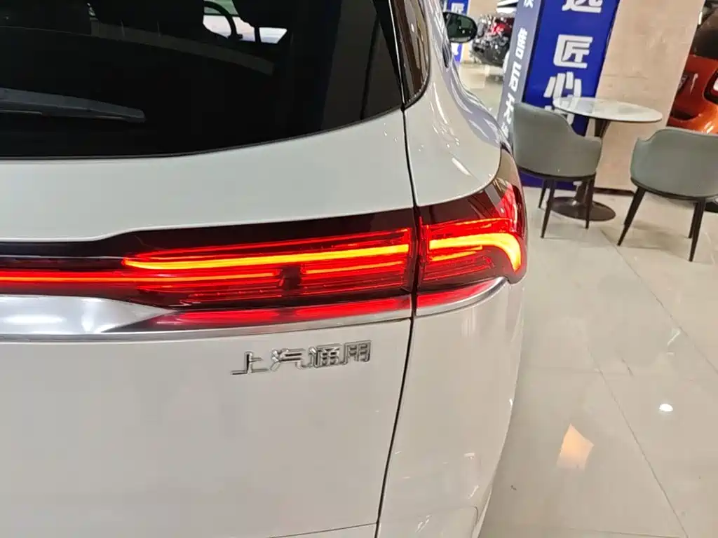 Buick E5 2025 2025 Model 620KM Premium Edition