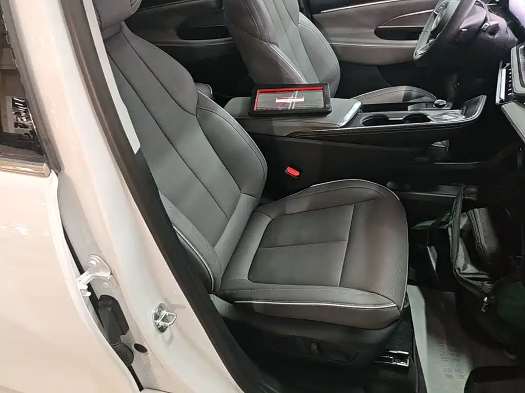 Buick E5 2025 2025 Model 620KM Premium Edition