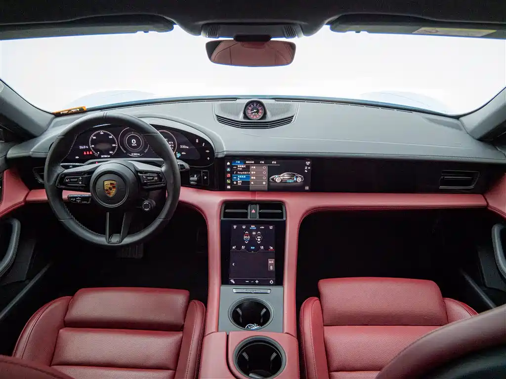 Porsche Taycan 2022 Facelift Taycan фото 20
