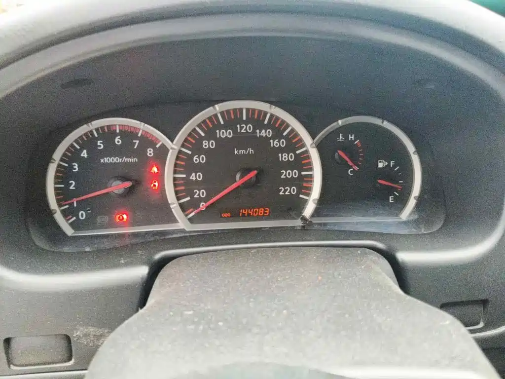 Nissan Paladin 2011 2008 2.4L 2WD Standard