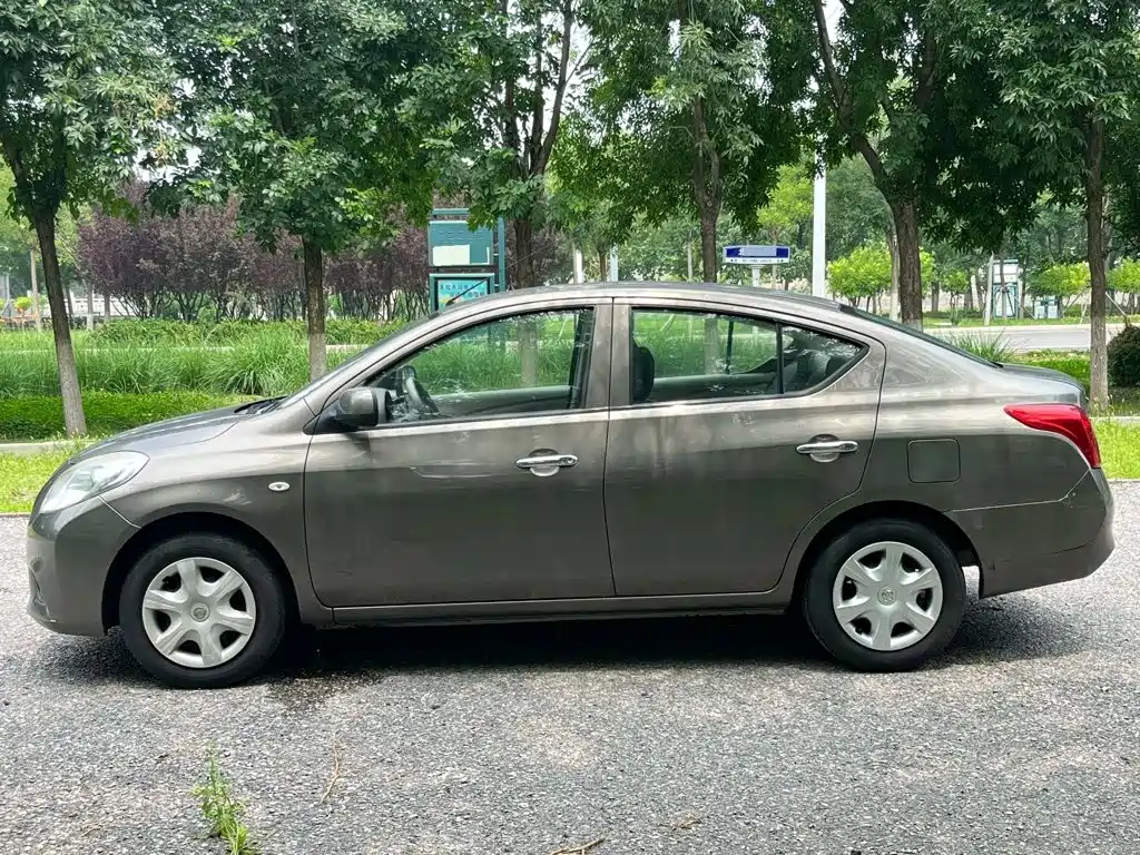 Nissan Sunny 2013 2011 1.5XE CVT Comfort Edition