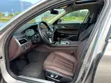 صورة 4 - BMW 7 Series
