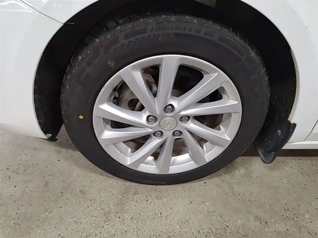 Buick Verano 2017 Sedan 15S Automatic Progressive фото 23