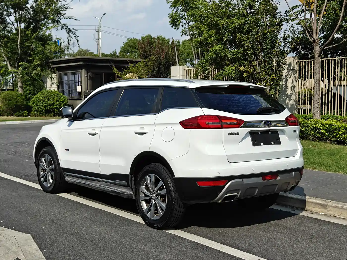 Geely Atlas 2016 2016 1.8TD Automatic Wisdom Type