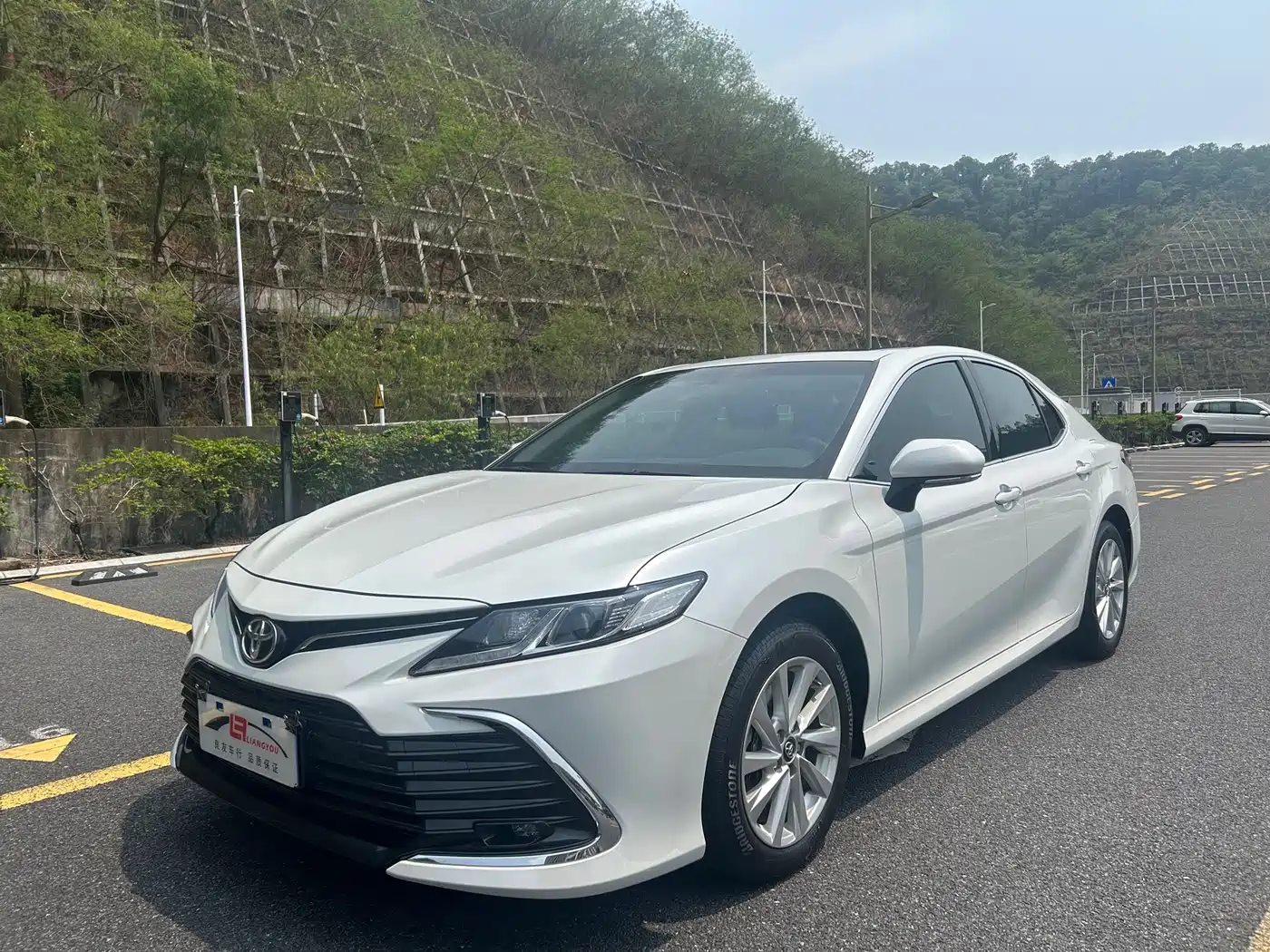 Toyota Camry 2022 2.0GVP Leading Edition
