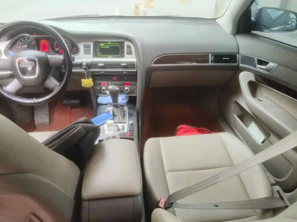 Photo 12 - Audi A6L