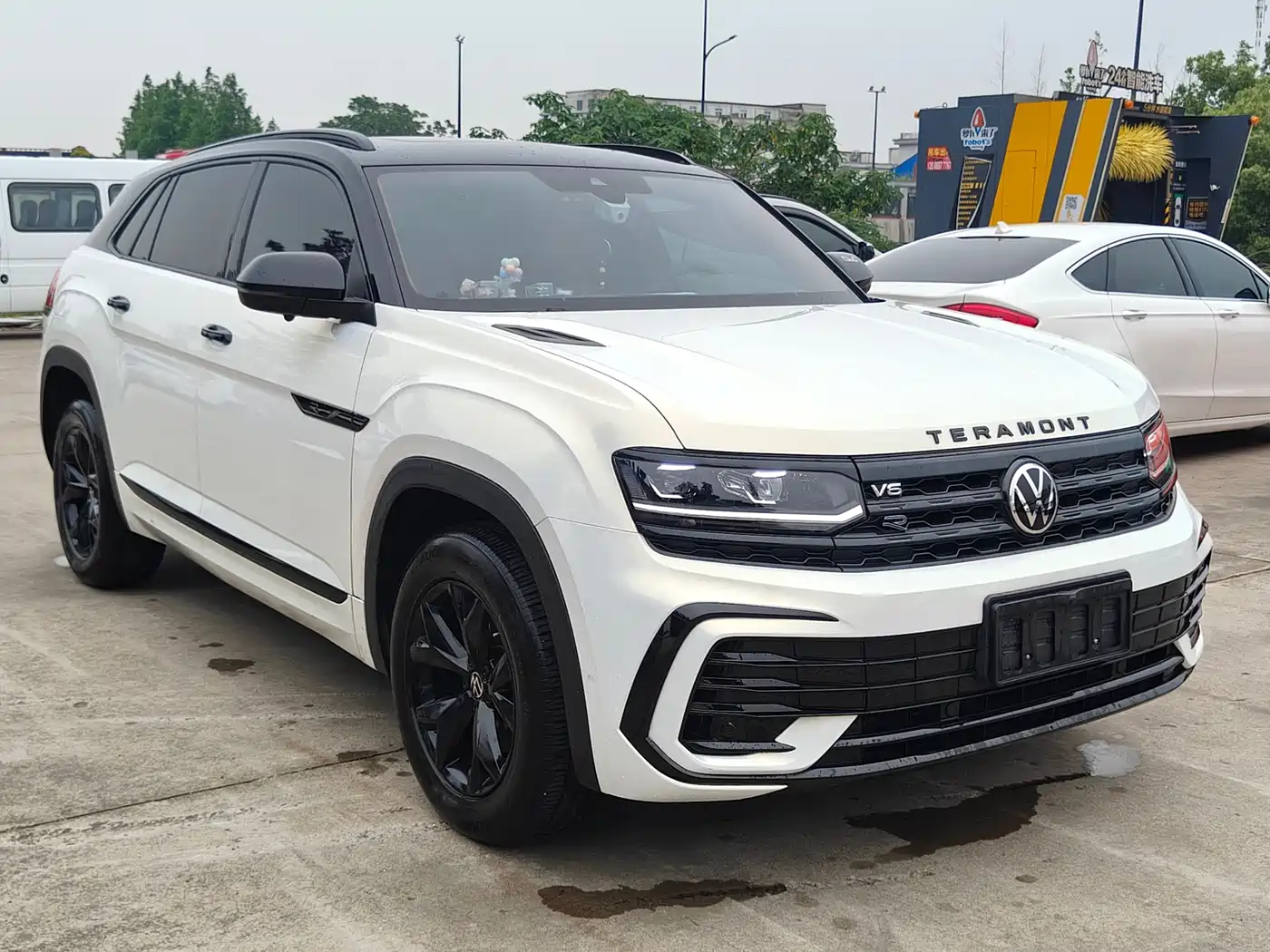 Volkswagen Teramont 2022 Teramont X 330TSI 2WD Premium Luxury фото 3