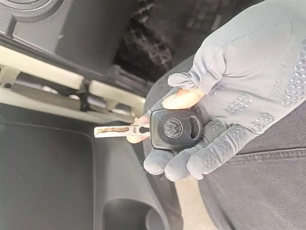 Volkswagen Polo 2016 1.4L Automatic Trend фото 17