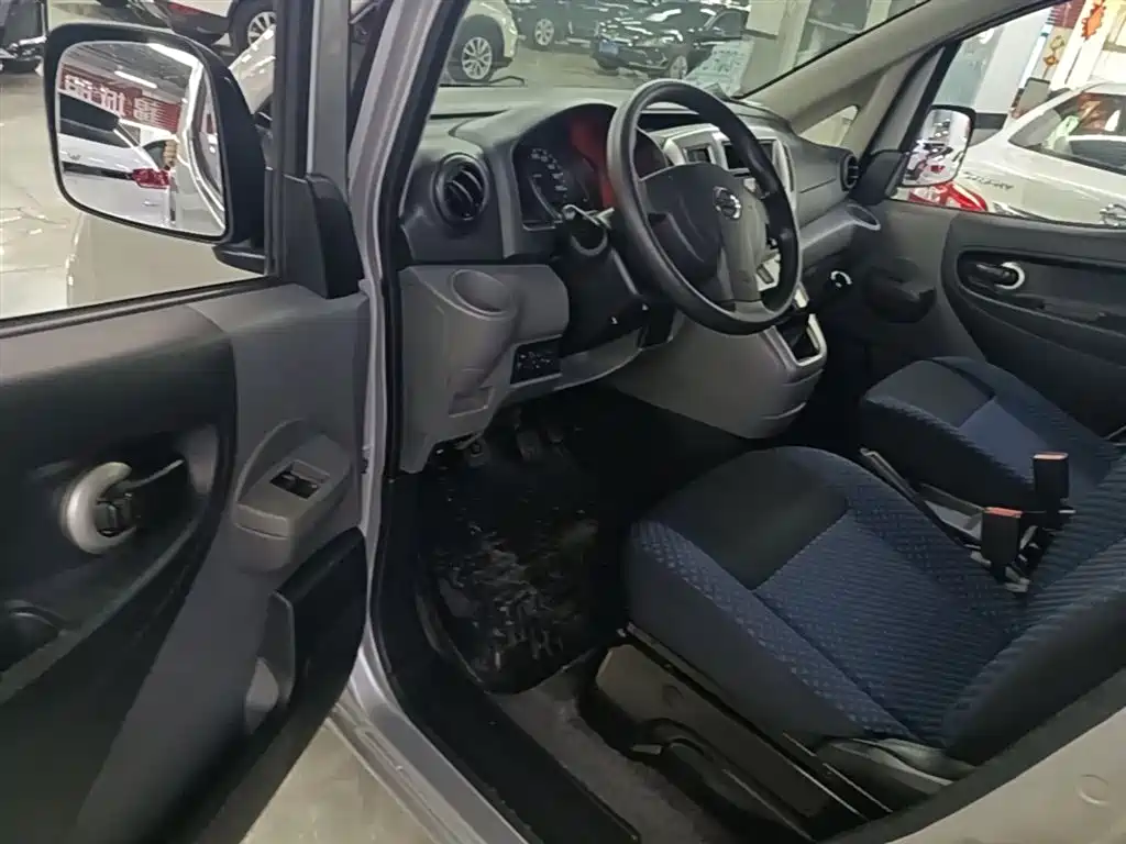 Nissan NV200 2014 2013 1.6L Luxury (China IV)