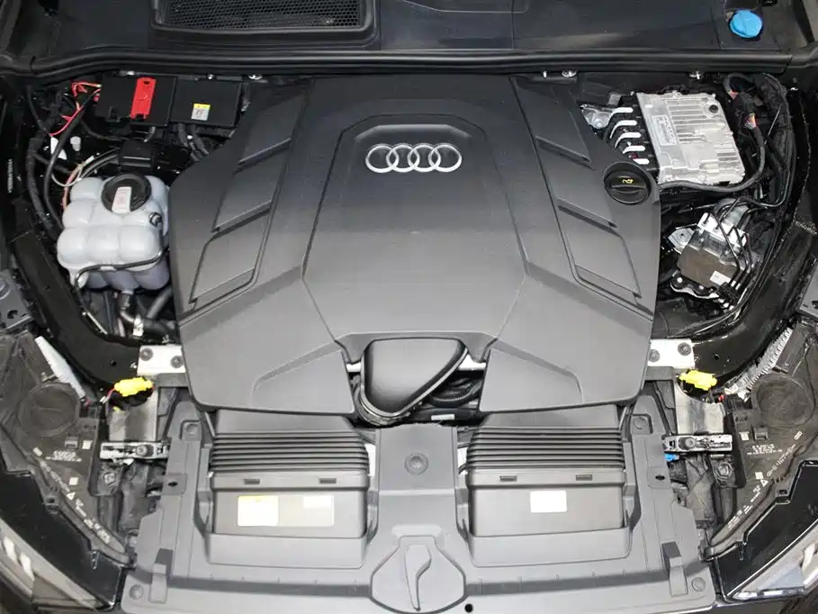 Audi Q7 2023 55 TFSI quattro S line Sport фото 16