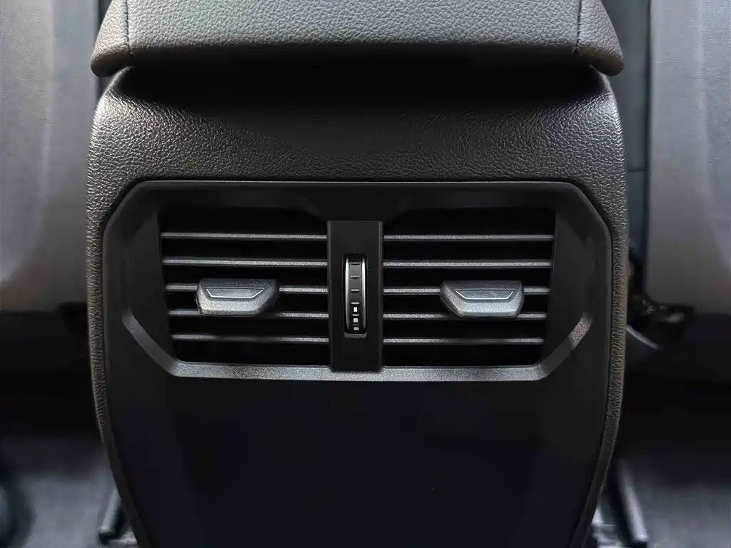 BMW 2 Series, миниатюра 8