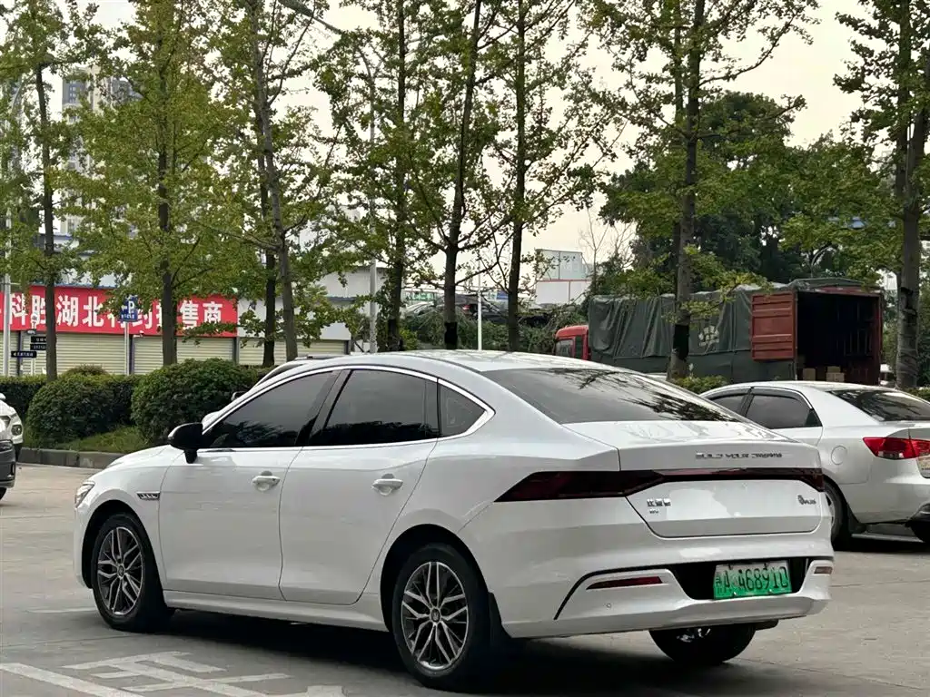 BYD Qin PLUS 2023 Champion Edition EV 510KM Leading Type фото 9