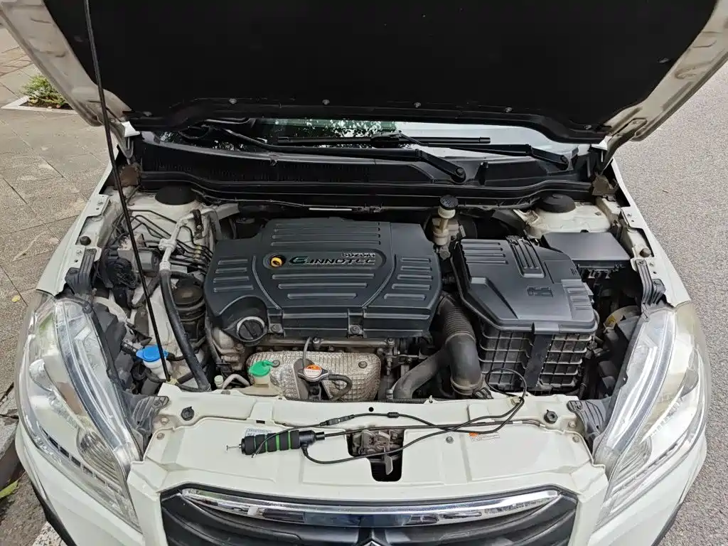 Suzuki SX4 S-Cross 2016 2015 1.6L CVT 4WD Elite