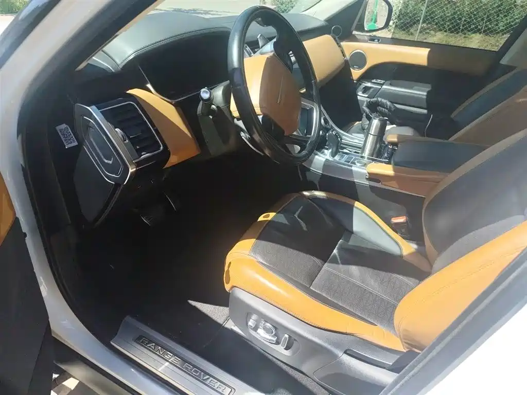 Land Rover Range Rover Sport 2018 3.0 SC V6 Fashion Genesis DYNAMIC фото 8