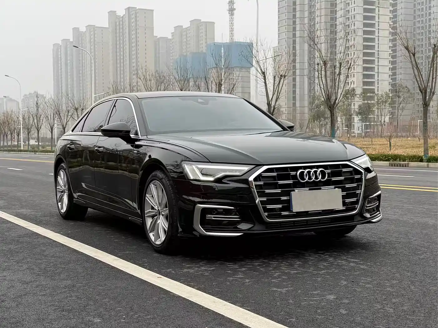 Audi A6L 2024 45 TFSI Premium Dynamic фото 3