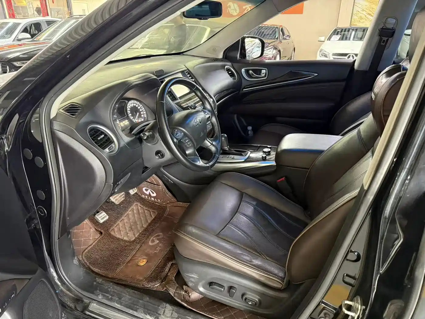 Infiniti QX60 (Import) 2015 2014 Model 2.5 S/C Hybrid 2WD Excellence Edition