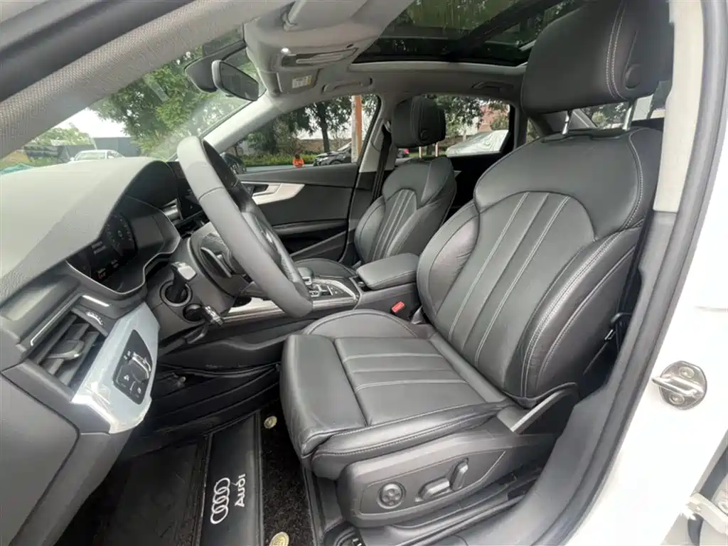 Audi A4L 2022 40 TFSI Fashion Dynamic фото 22