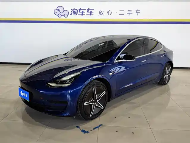 TESLA MODEL 3 (IMPORTED) 2020