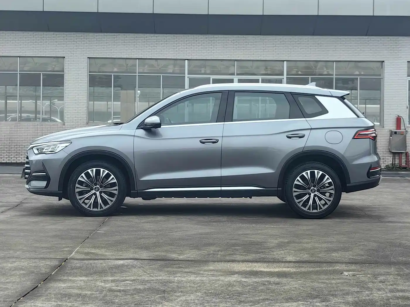 BYD Song Pro New Energy 2022 DM-i 110km Flagship Pro фото 2