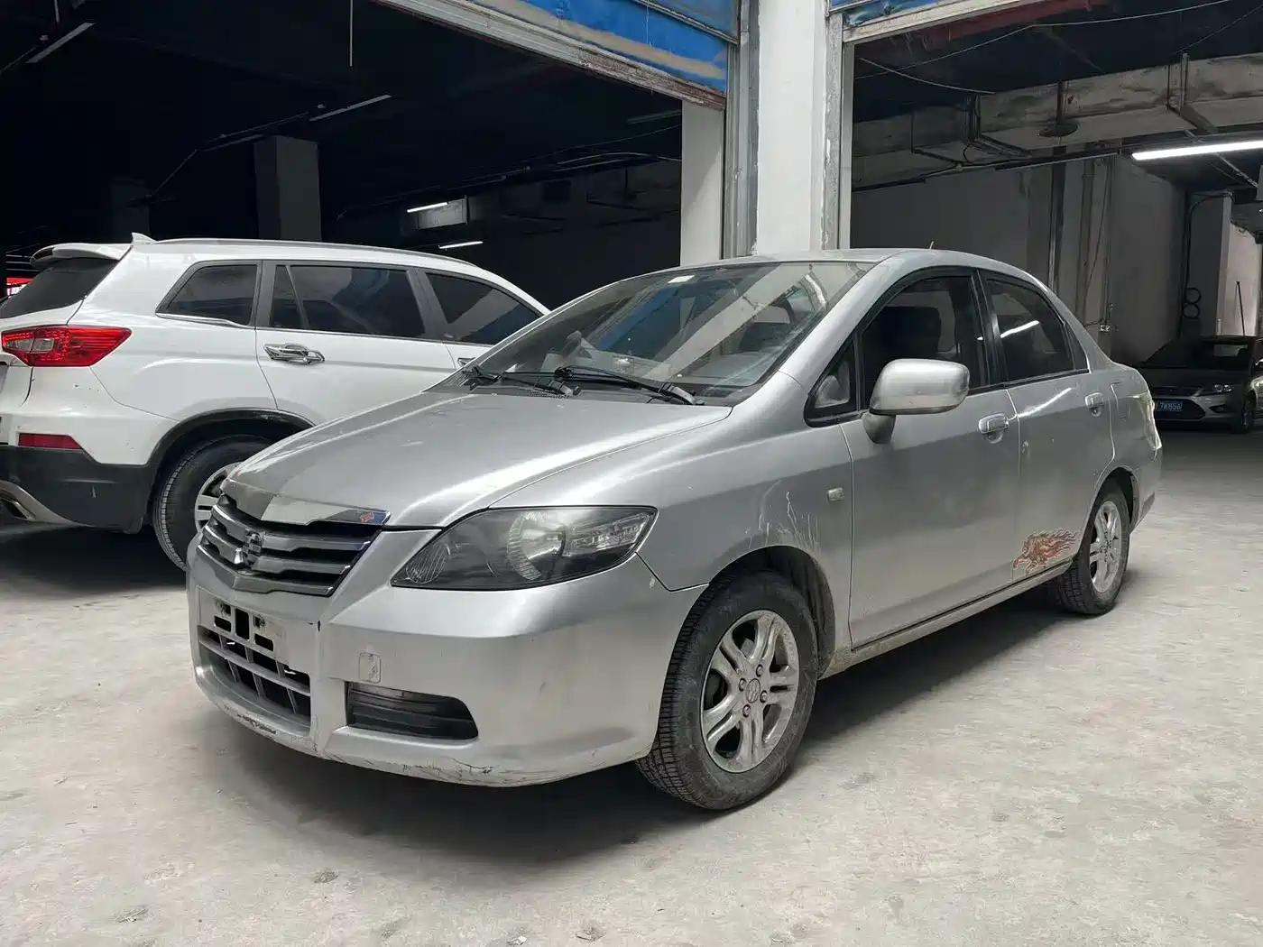 Everus S1 2011 2011 1.3L Manual Comfort