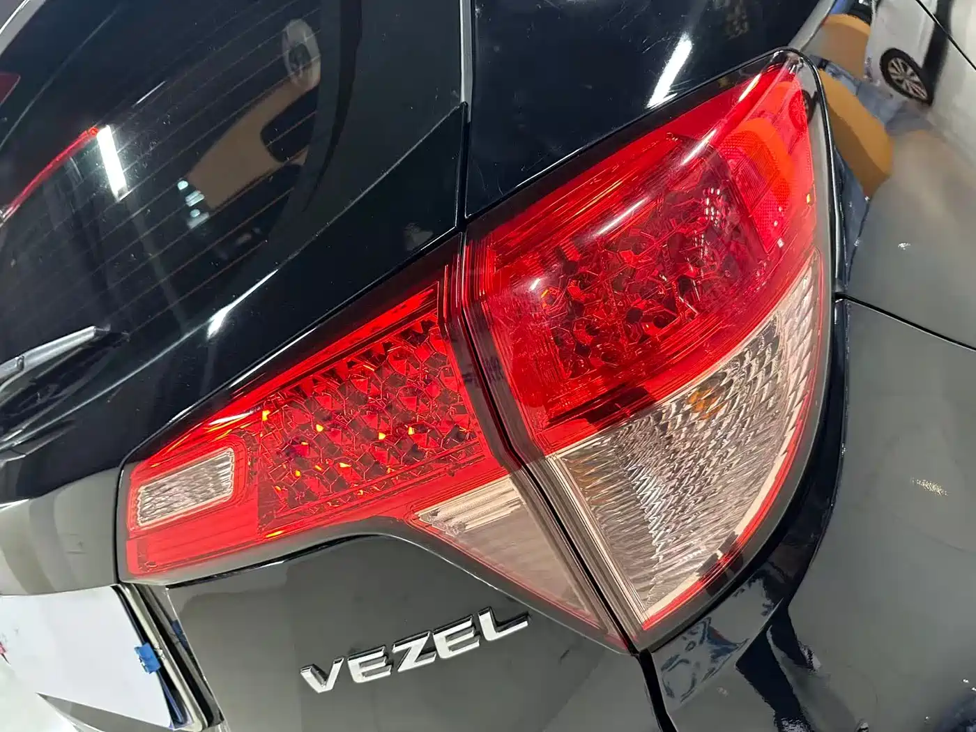 Honda Vezel 2016 2016 1.8L CVT 2WD Pioneer