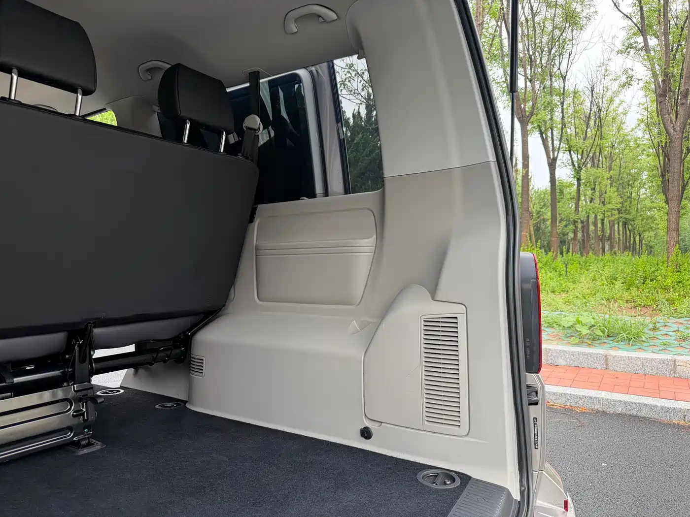 Volkswagen Caravelle 2017 2.0TSI 4WD Comfort 8-Seater фото 21