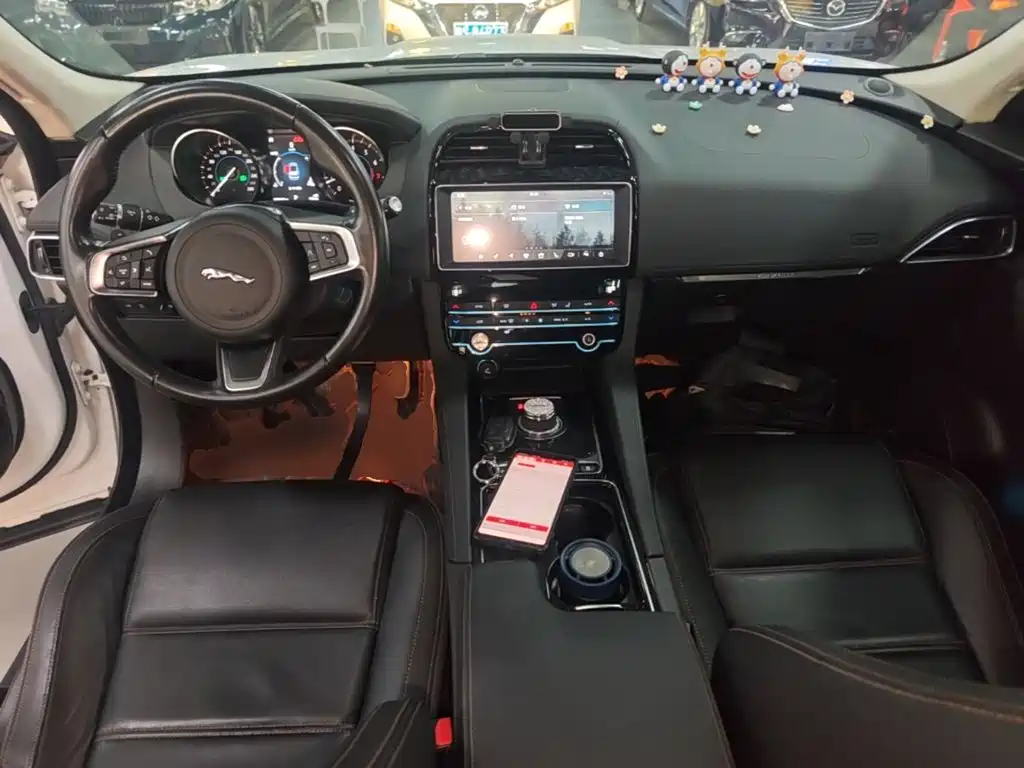 Jaguar F-PACE 2021 2020 2.0T Urban Premium Edition