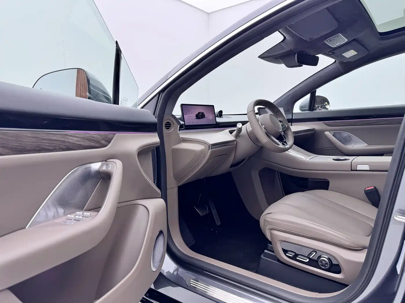 Zhijie Luxeed R7 2025 2025 Extended Range 251km Max