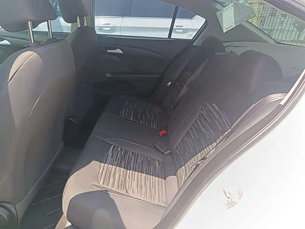 Chevrolet Cavalier 2019 320 Auto Sunroof Enjoyment Edition фото 17