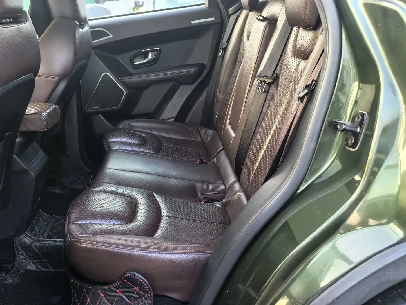 Landwind X7 2016 2015 2.0T Panoramic Flagship Edition