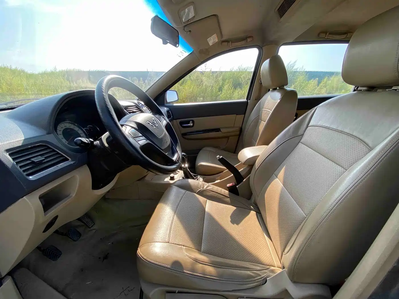 صورة 7 - Wuling Motors Wuling Hongguang