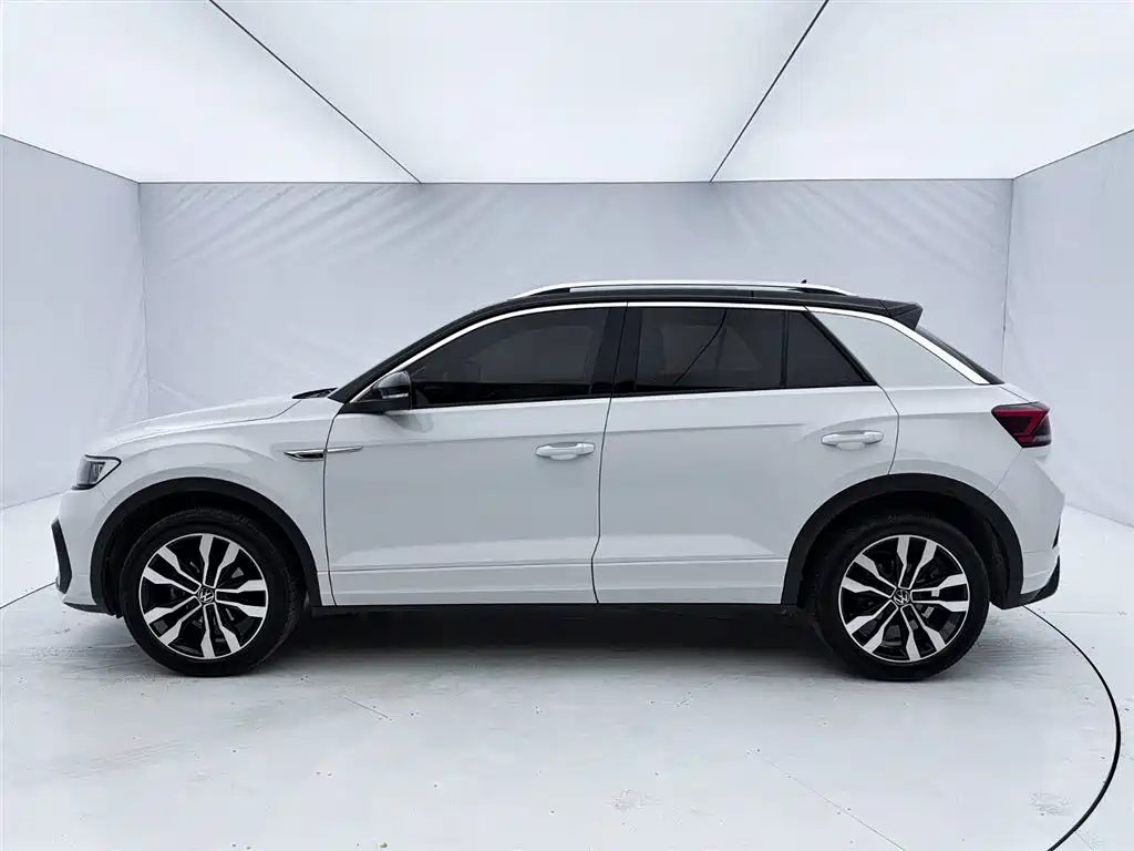 Volkswagen T-ROC 2021 Facelift 280TSI DSG 2WD R-Line Pro Smart Connect Edition фото 7