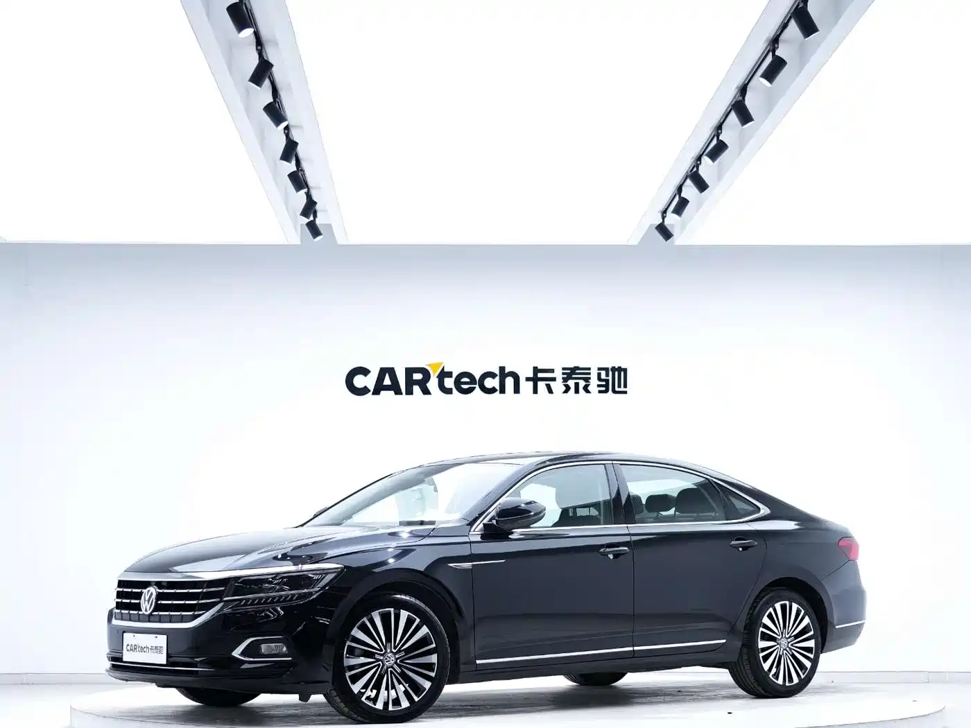 Volkswagen Passat 2019 330TSI Luxury Edition China VI