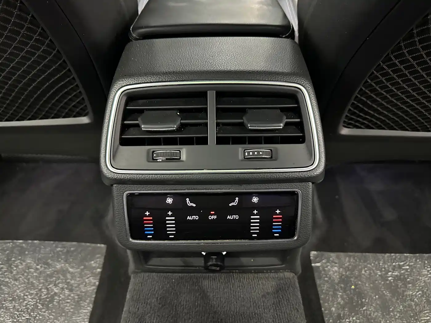 Audi A6L 2022 45 TFSI Premium Dynamic фото 14