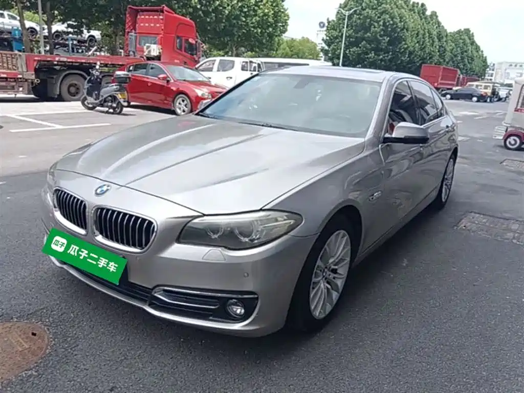 BMW 5 Series 2017 525Li Luxury Design Package фото 2