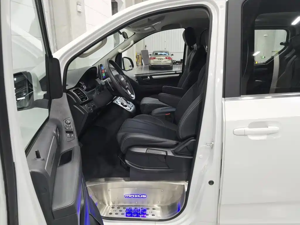 SAIC Maxus Maxus G20 2023 2023 Facelift ES 2.0T Gasoline Automatic Value Edition
