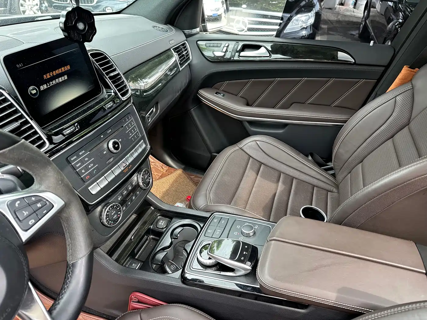 Mercedes-Benz GLS AMG 2017 2017 AMG GLS 63 4MATIC